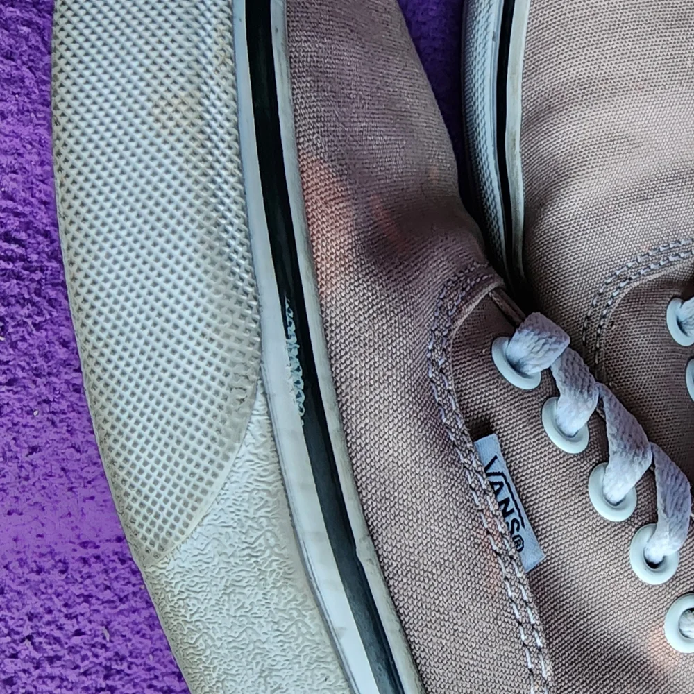 Vans Low Top Sneakers - Picture 5 of 8